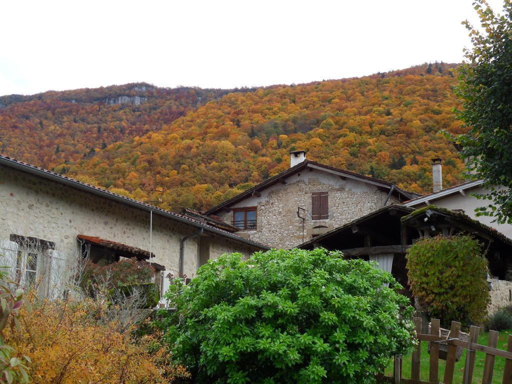 Bed and Breakfast L'Estapade Des Tourelons Saint-Jean-en-Royans Exteriér fotografie