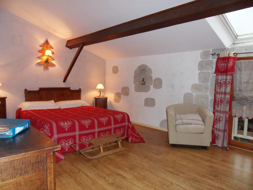Bed and Breakfast L'Estapade Des Tourelons Saint-Jean-en-Royans Pokoj fotografie