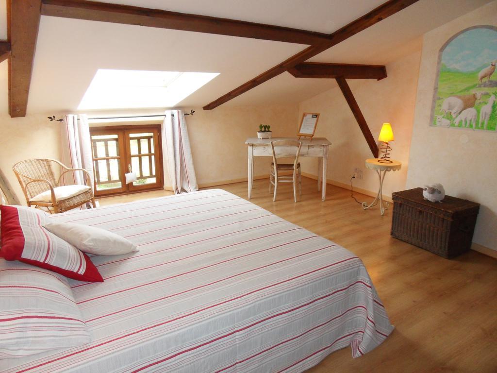 Bed and Breakfast L'Estapade Des Tourelons Saint-Jean-en-Royans Pokoj fotografie