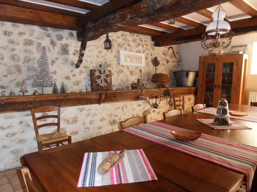 Bed and Breakfast L'Estapade Des Tourelons Saint-Jean-en-Royans Exteriér fotografie