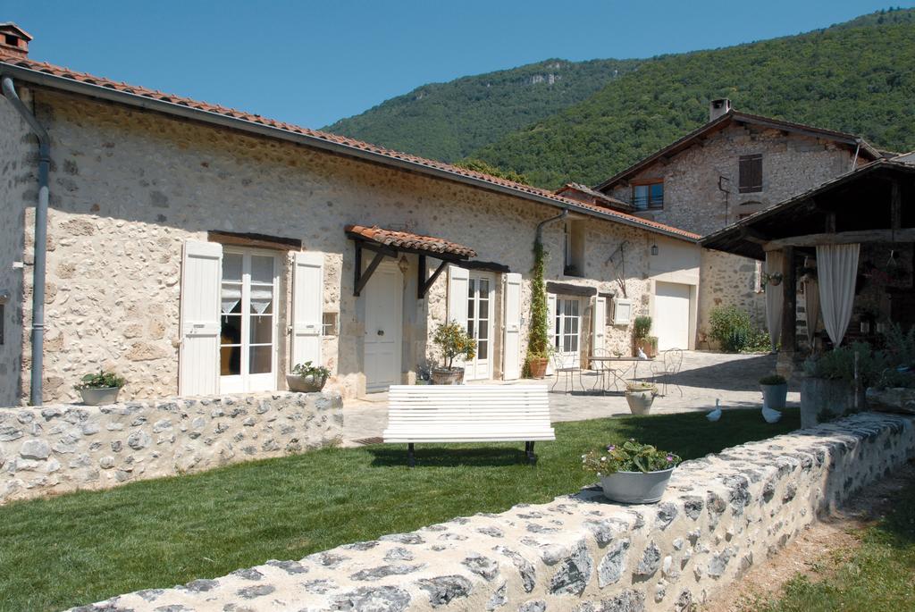 Bed and Breakfast L'Estapade Des Tourelons Saint-Jean-en-Royans Exteriér fotografie
